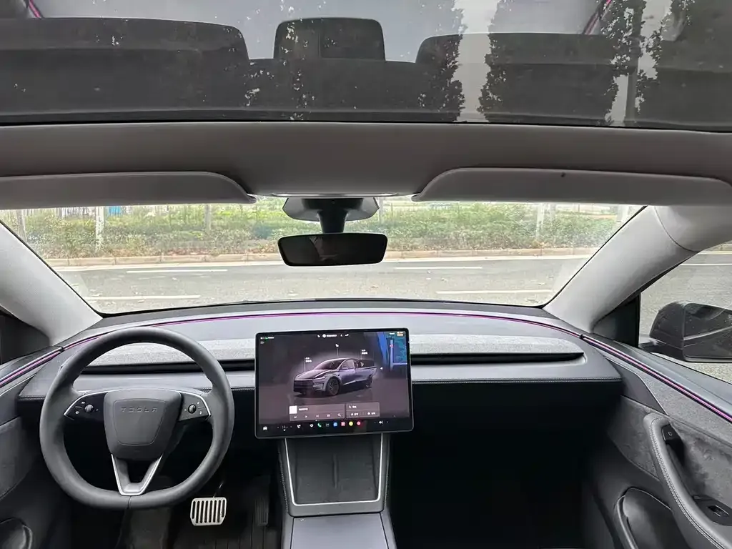Tesla Model Y — фото 7