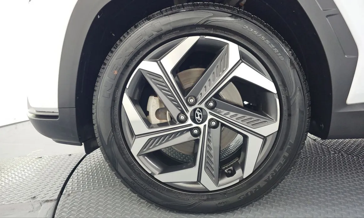 Hyundai Tucson — фото 8