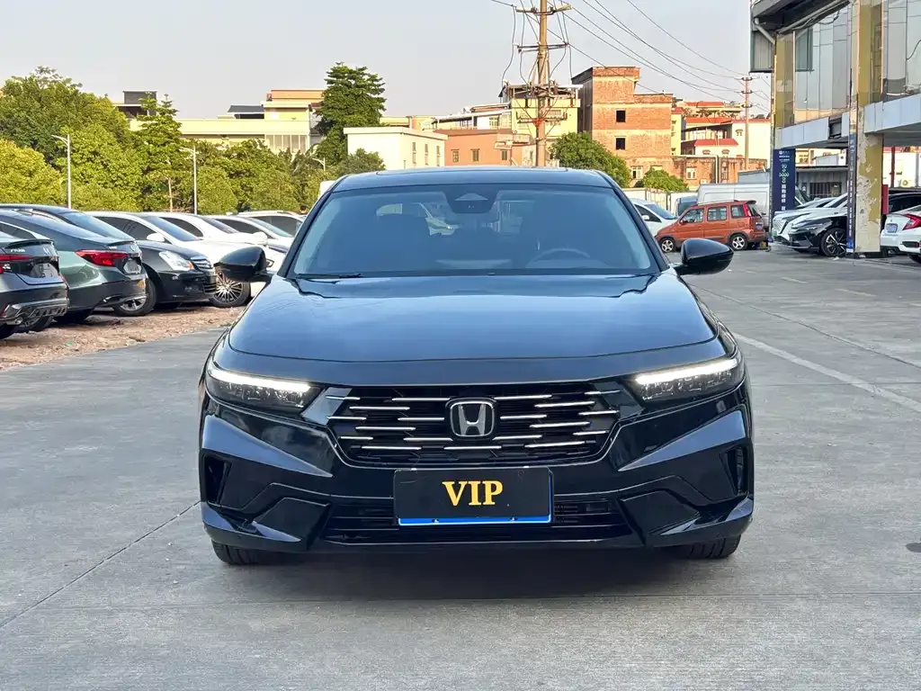 Honda Accord — фото 6