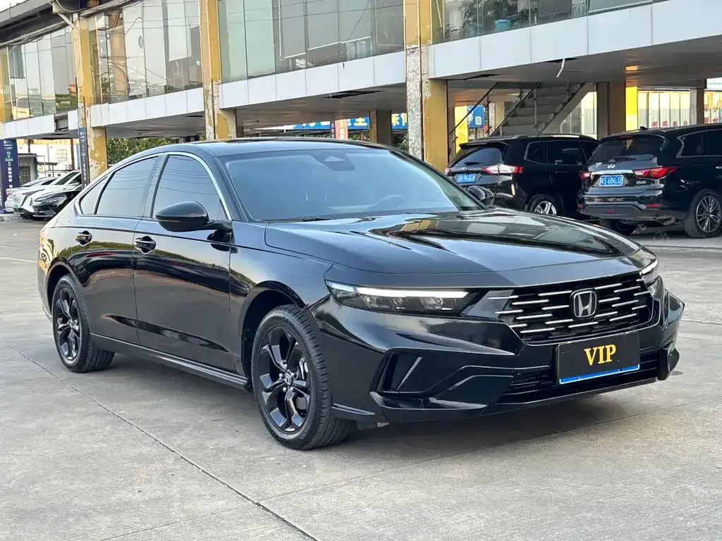 Honda Accord — фото 4
