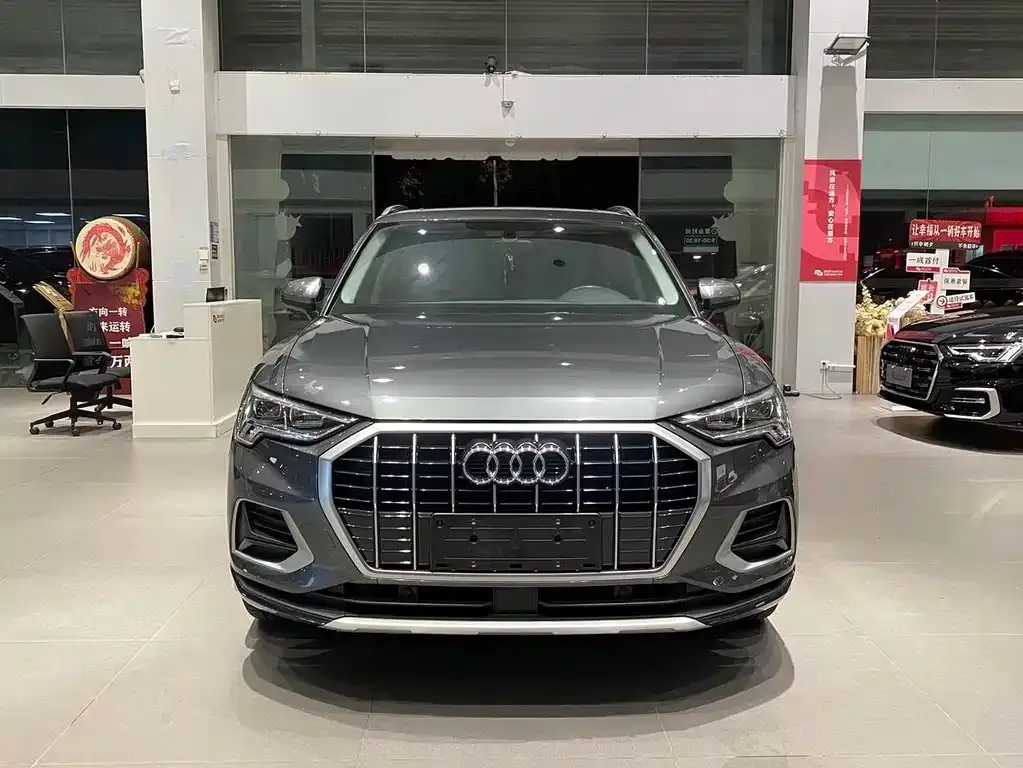 Audi Q3 — фото 5