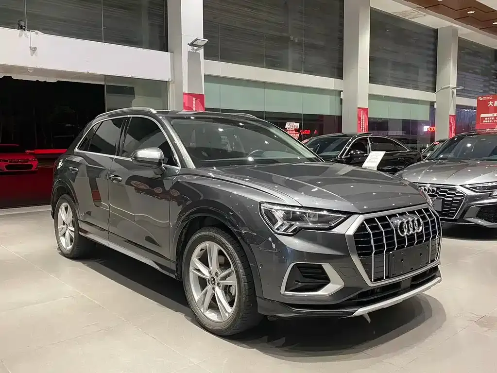 Audi Q3 — фото 3