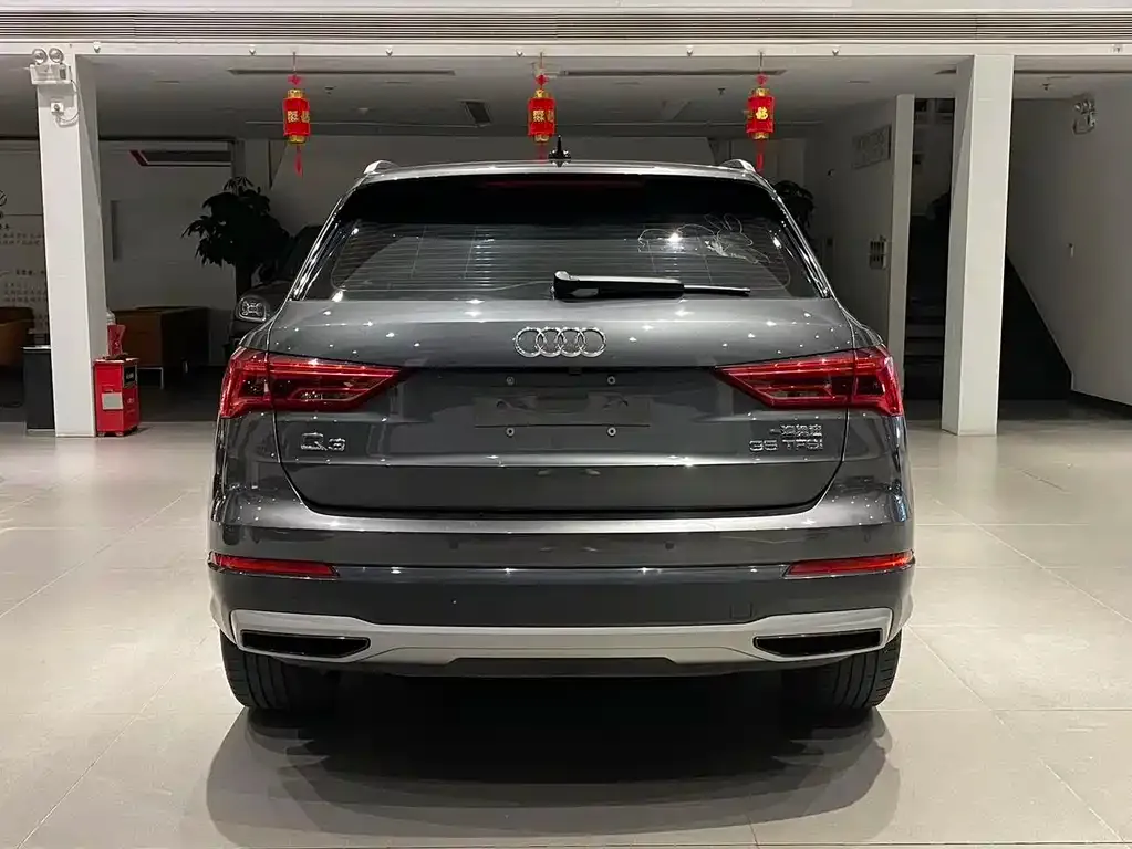 Audi Q3 — фото 2