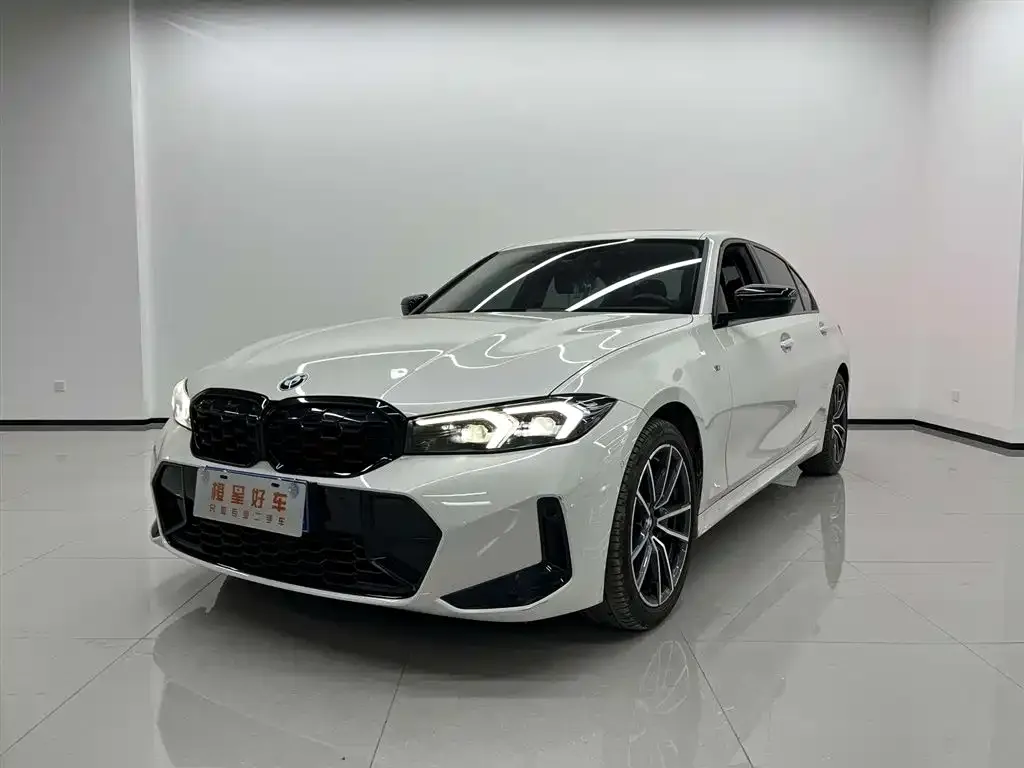 BMW 3 Series — фото 1