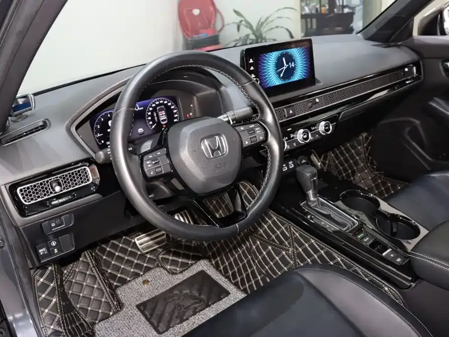 Honda Civic — фото 9