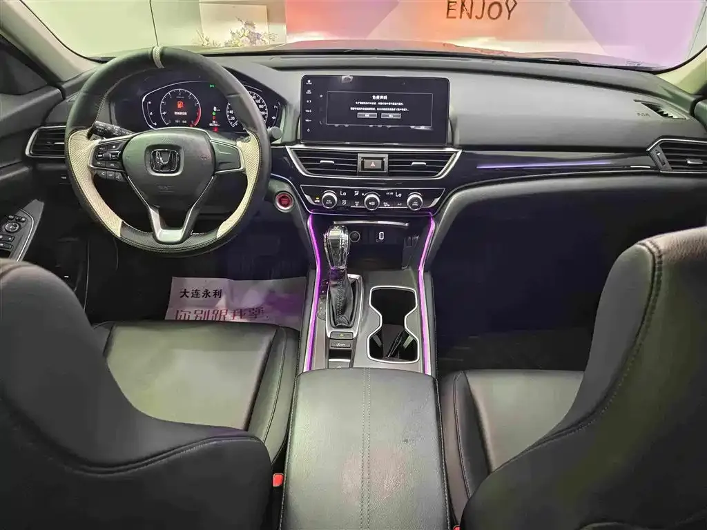 Honda Accord — фото 6