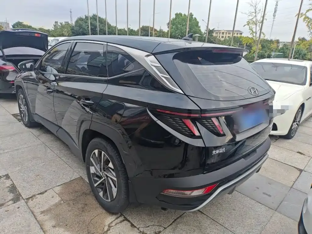 Hyundai Tucson — фото 9