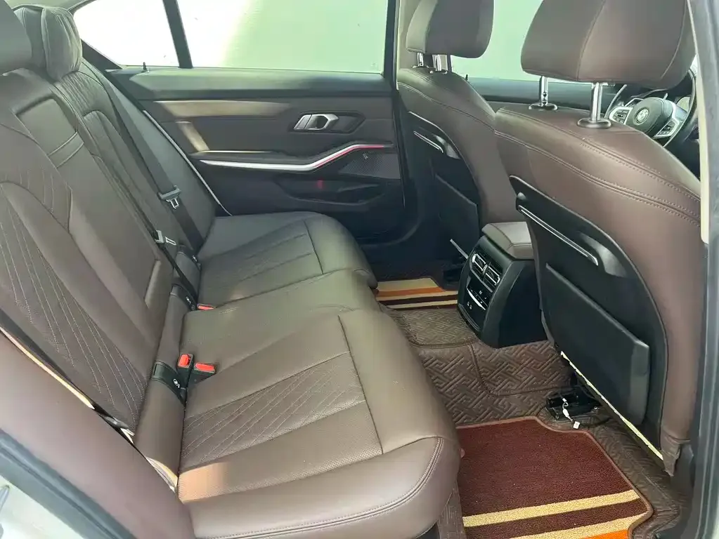 BMW 3 Series — фото 10