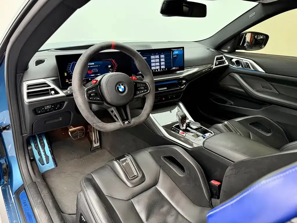 BMW M4 — фото 4