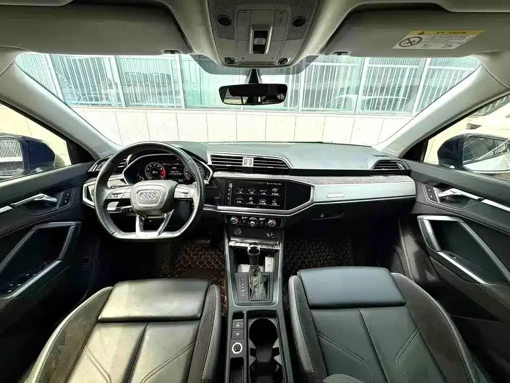 Audi Q3 Sportback — фото 4