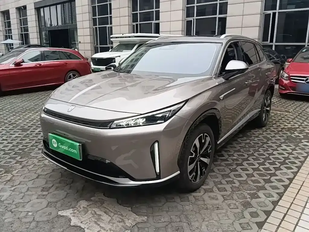 Roewe D5X DMH — фото 4
