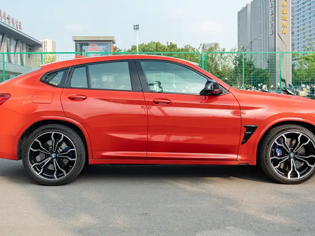 BMW X4 M — фото 9