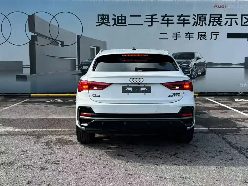Audi Q3 Sportback — фото 3