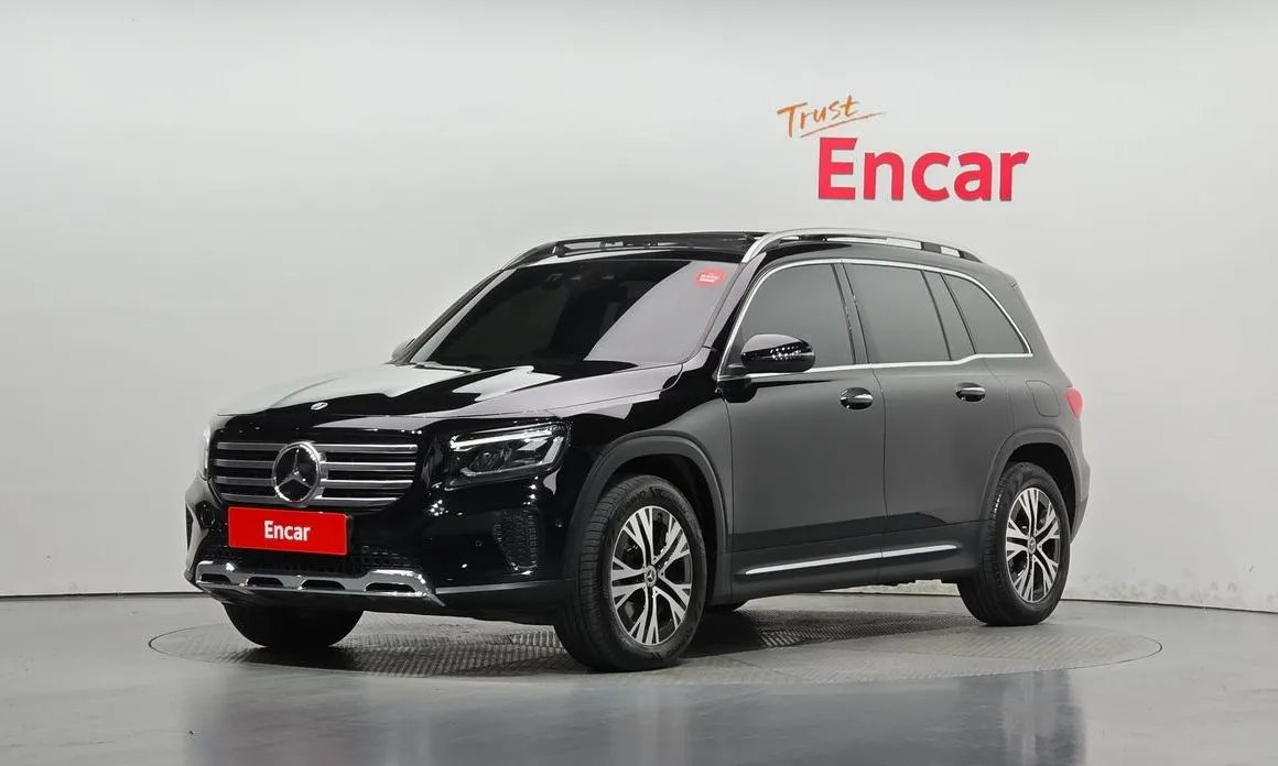 Mercedes-Benz GLB-Class — фото 1