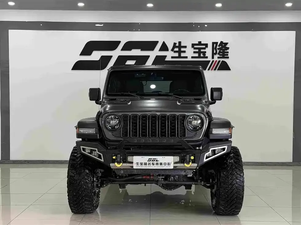Jeep Wrangler — фото 8