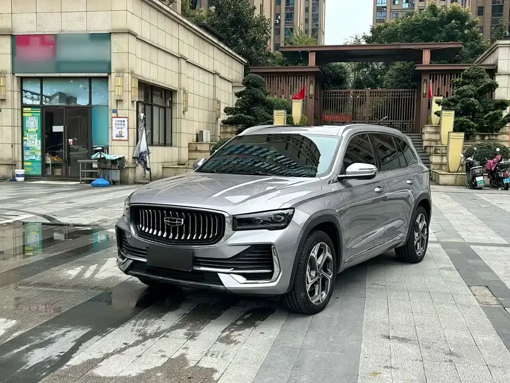 Geely Xingyue L — фото 10