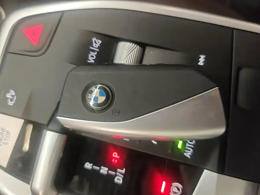 BMW X1 — фото 3