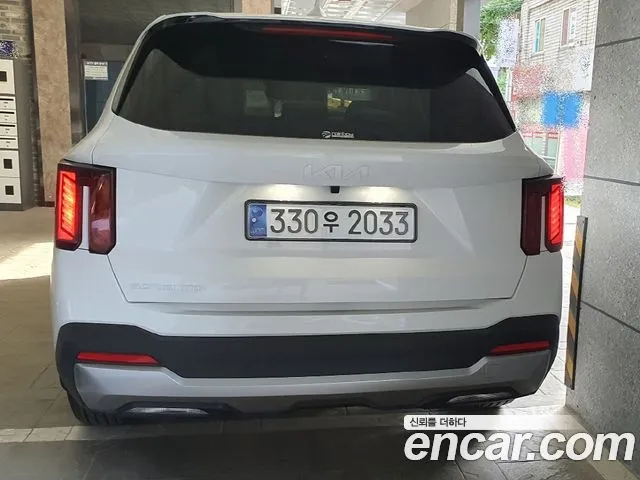 Kia Sorento — фото 4