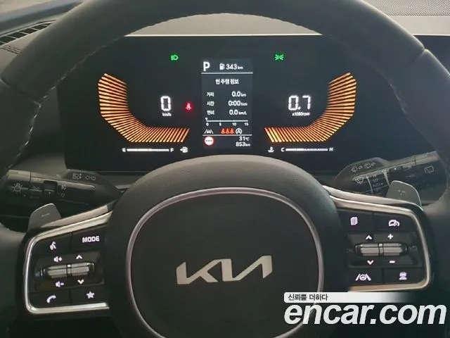 Kia Sorento — фото 8