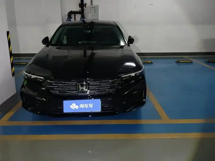 Honda Accord — фото 2