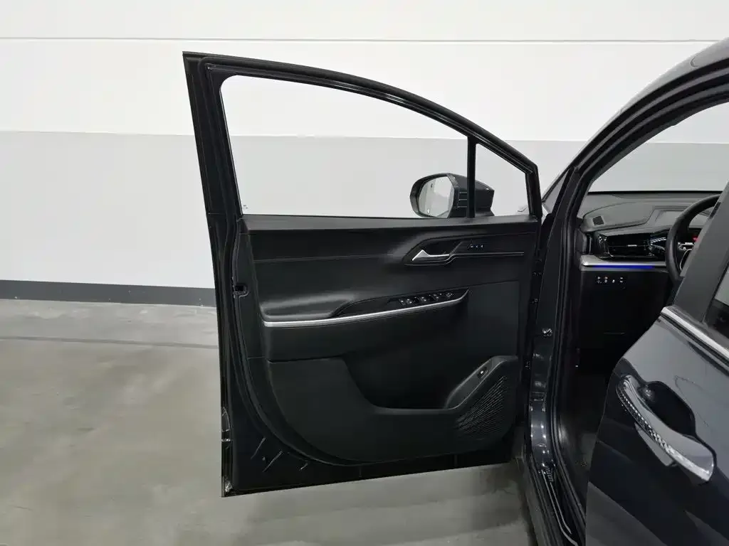 Hyundai Custo — фото 10