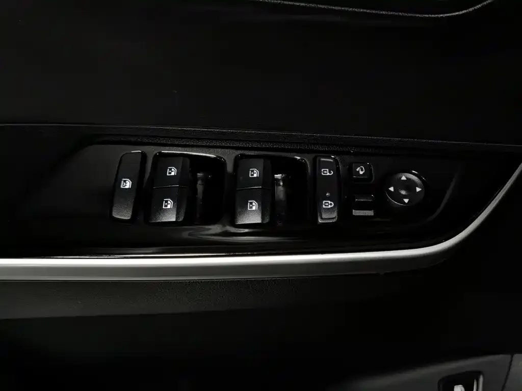 Hyundai Custo — фото 2
