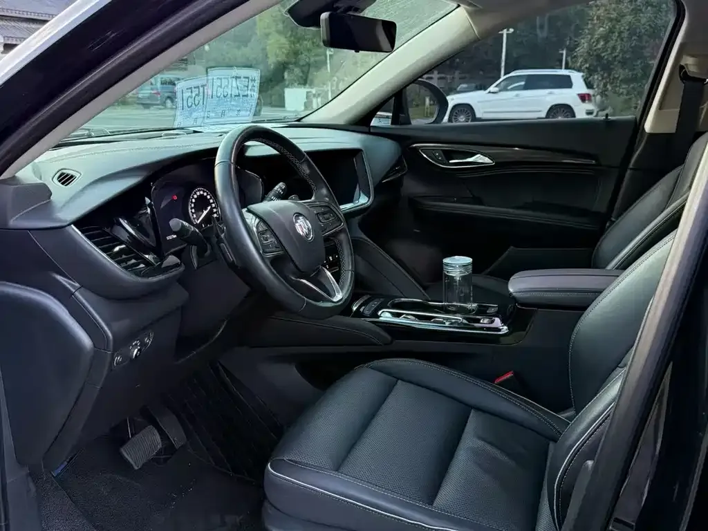 Buick Envision Plus — фото 10
