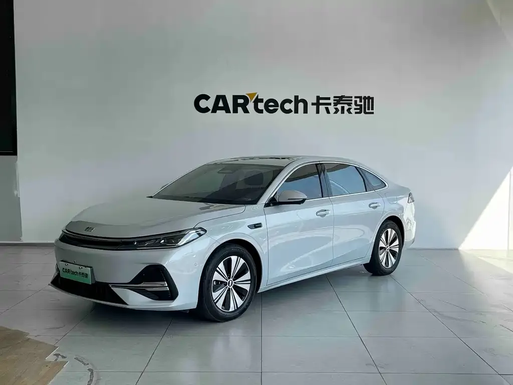 Geely Galaxy A7 EM — фото 1