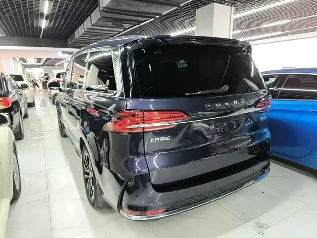 Roewe iMAX8 — фото 2