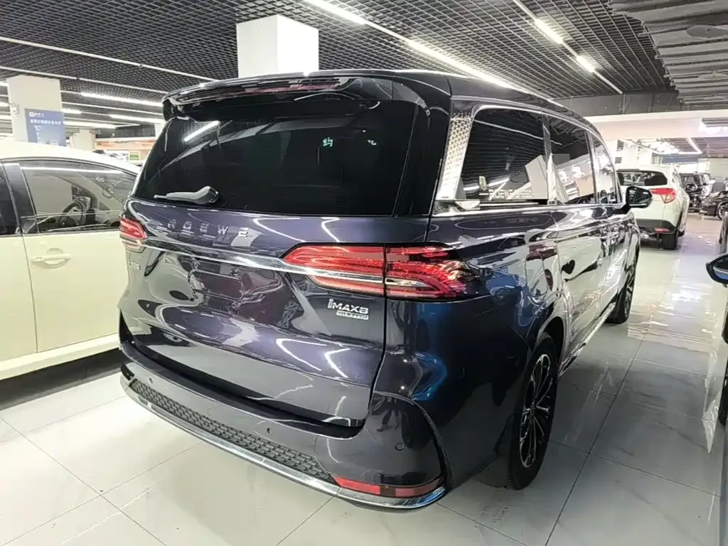 Roewe iMAX8 — фото 10