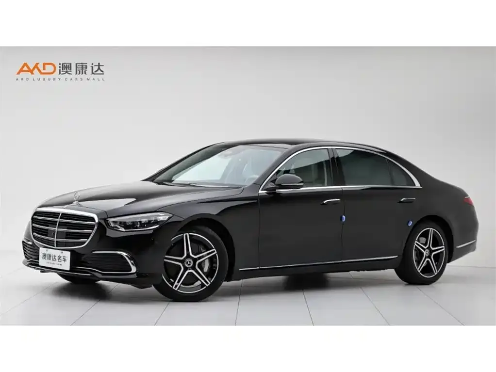 Mercedes-Benz S-Class — фото 1
