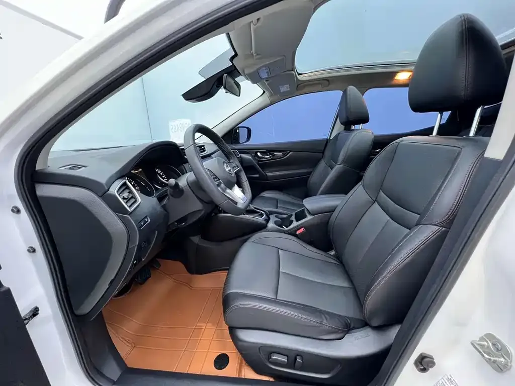 Nissan Qashqai — фото 6
