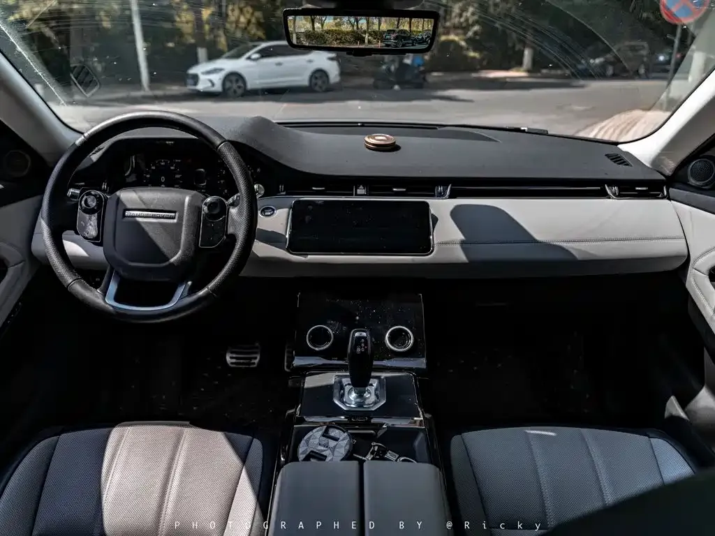 Land Rover Evoque — фото 6