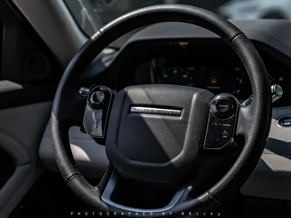 Land Rover Evoque — фото 10