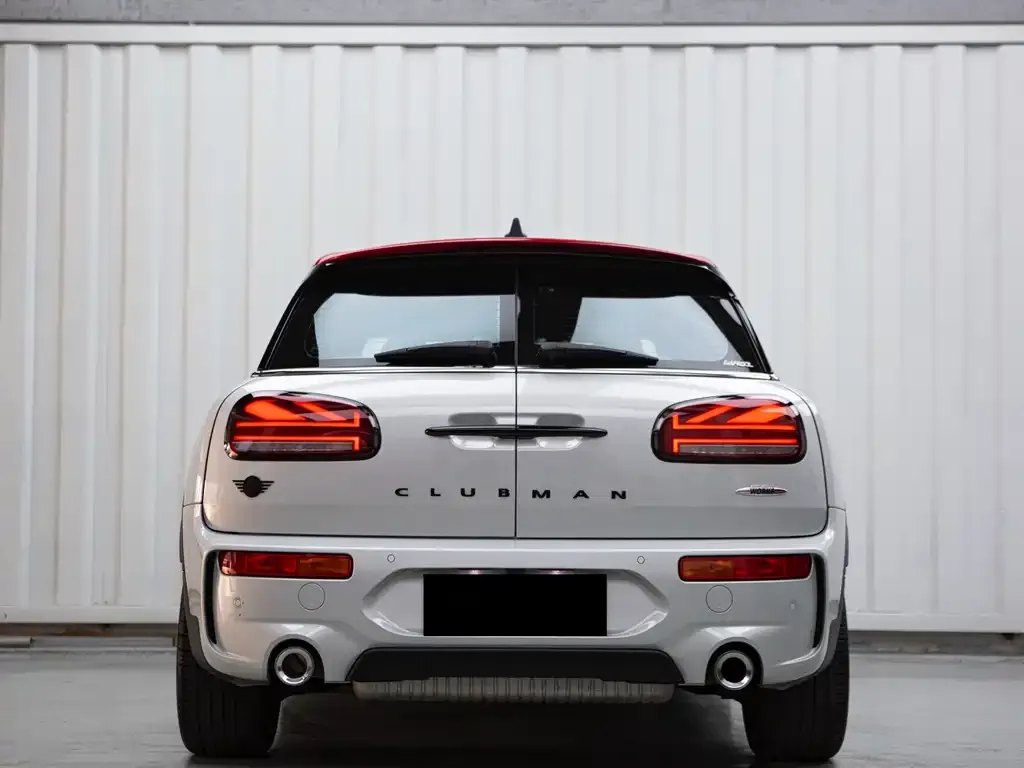 MINI Clubman JCW — фото 9