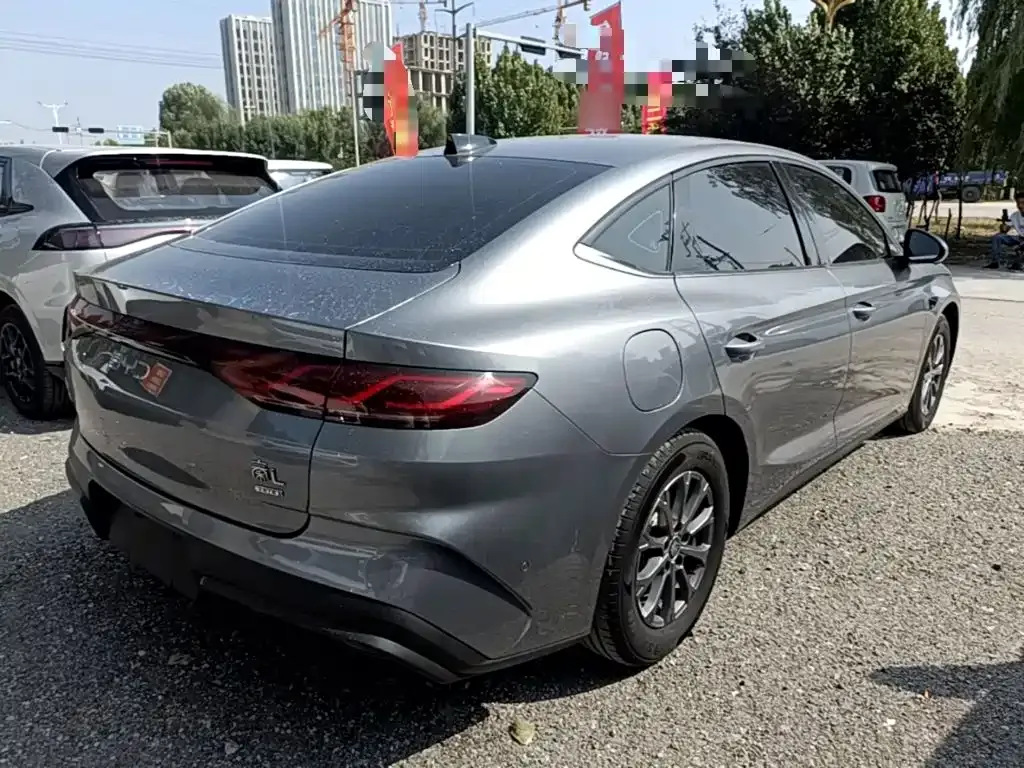 BYD Qin L — фото 7