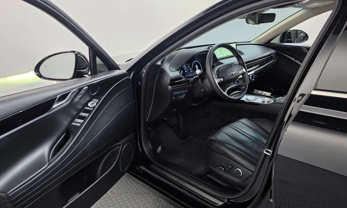 Genesis G80 — фото 10