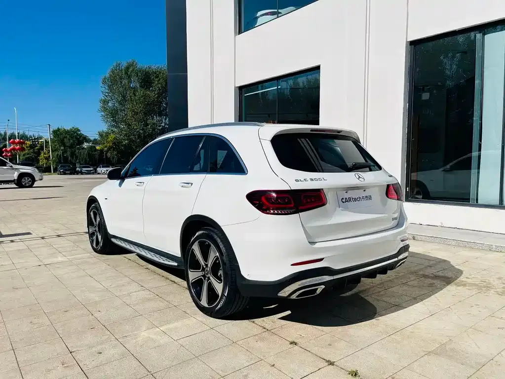 Mercedes-Benz GLC — фото 5