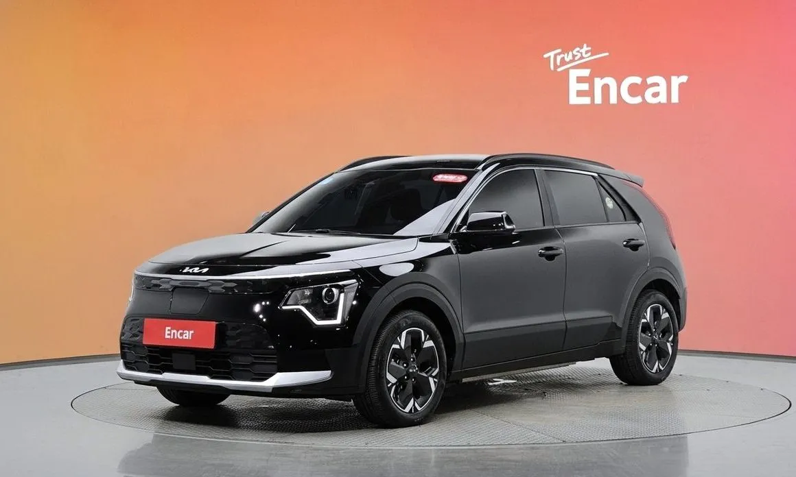 Kia Niro — фото 1