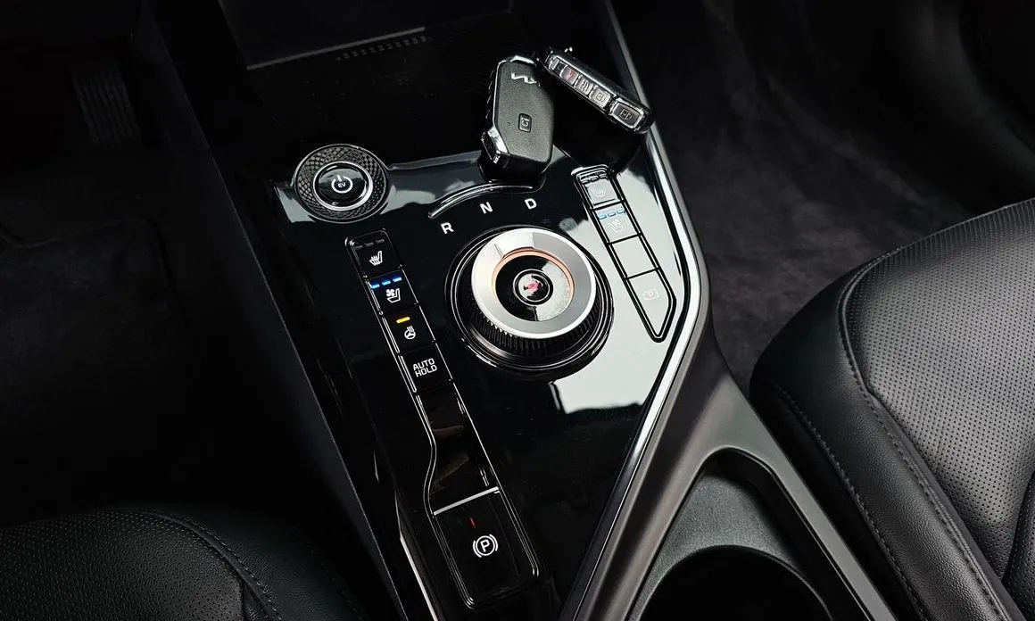 Kia Niro — фото 10