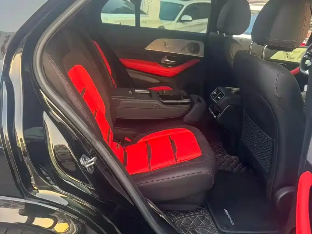 Mercedes-Benz GLE AMG — фото 7