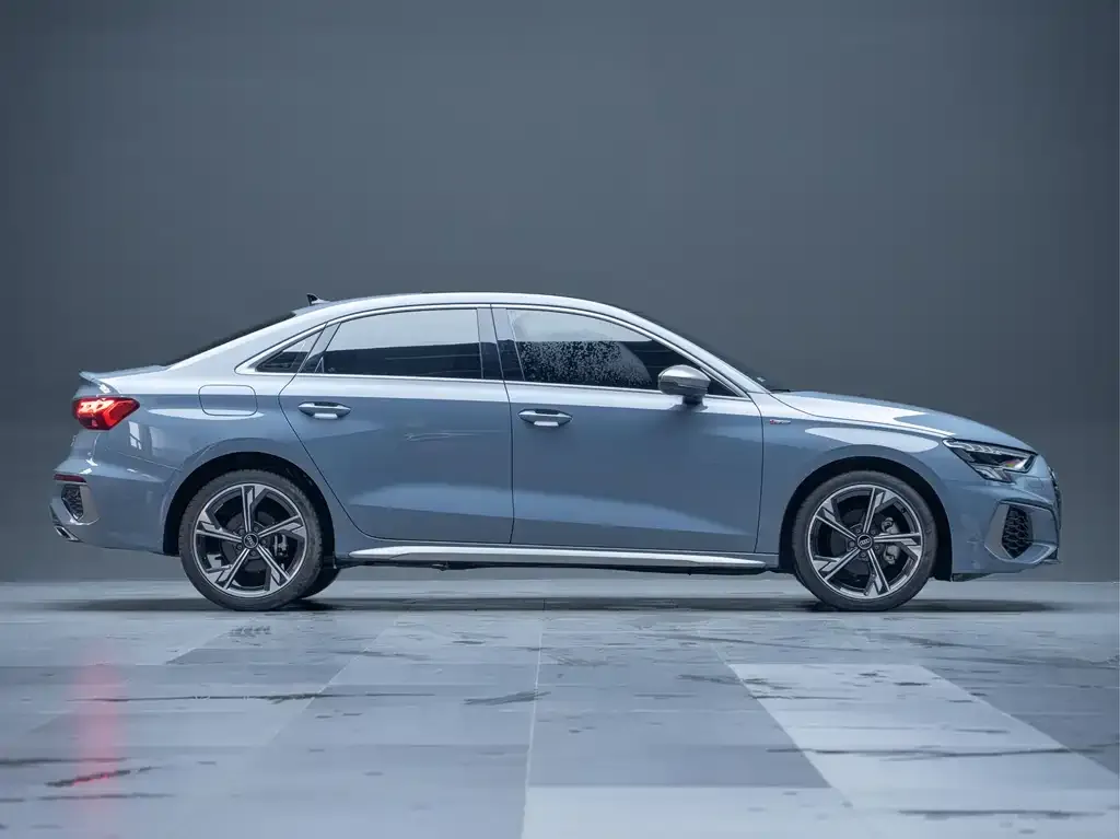 Audi A3 — фото 8
