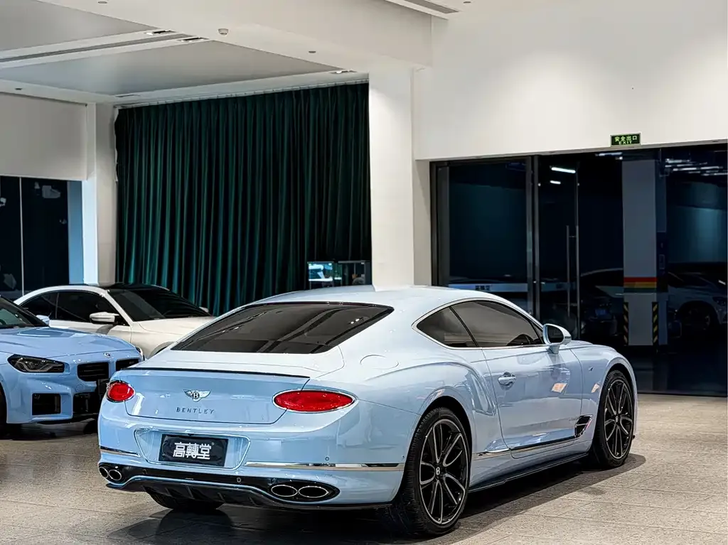 Bentley Continental — фото 6