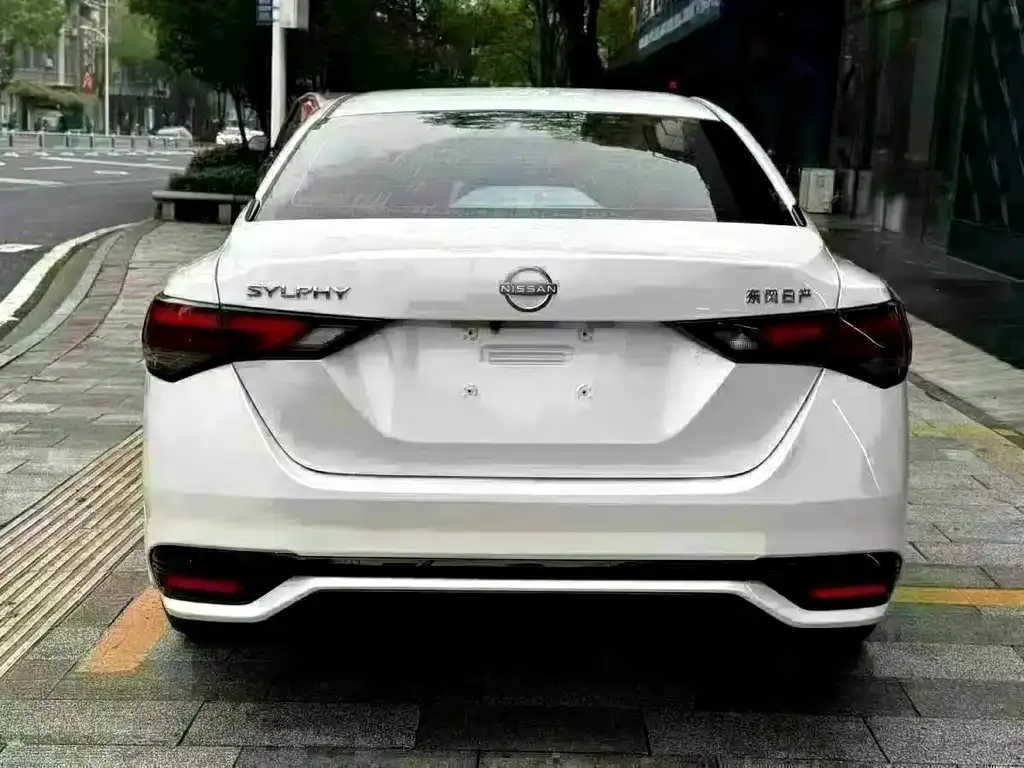 Nissan Sylphy — фото 7