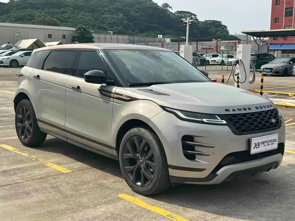 Land Rover Evoque — фото 9
