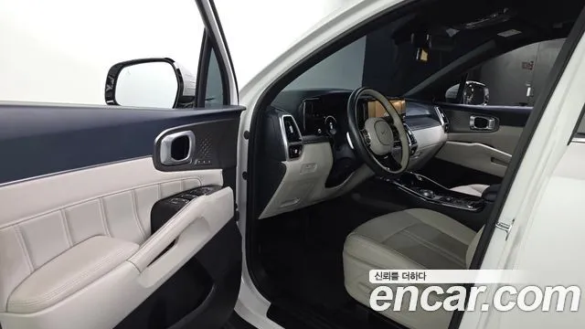 Kia Sorento — фото 10