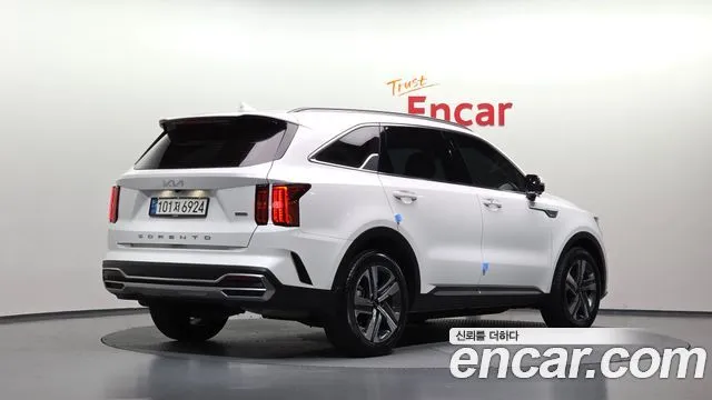 Kia Sorento — фото 6