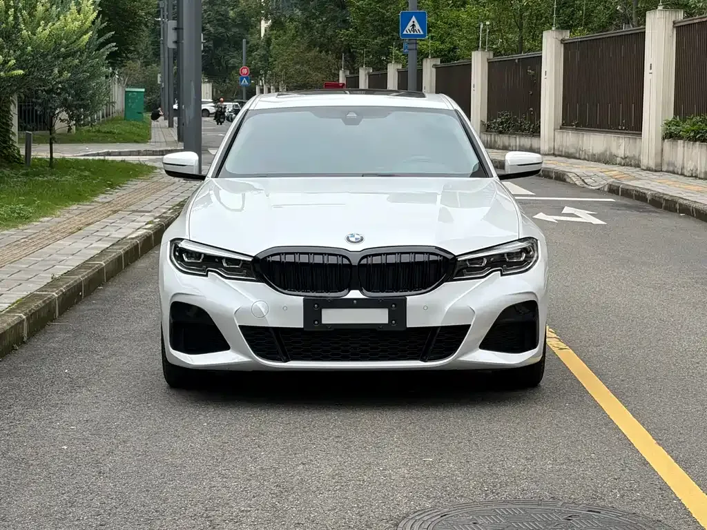 BMW 3 Series — фото 10
