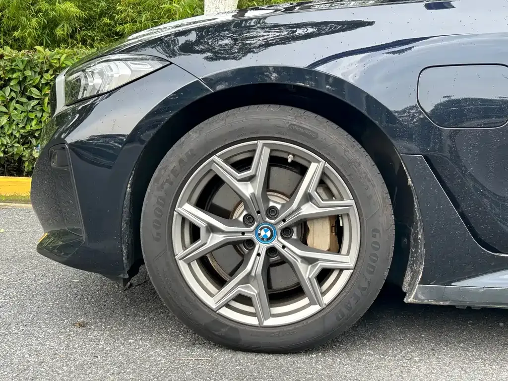 BMW i3 — фото 6