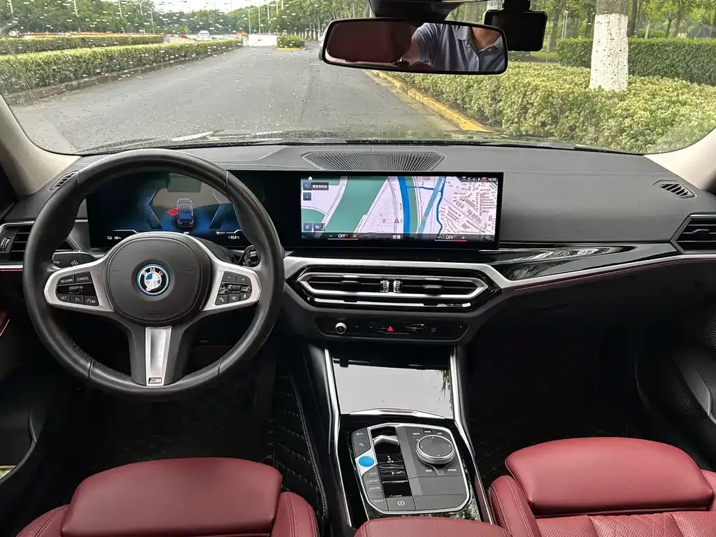 BMW i3 — фото 5